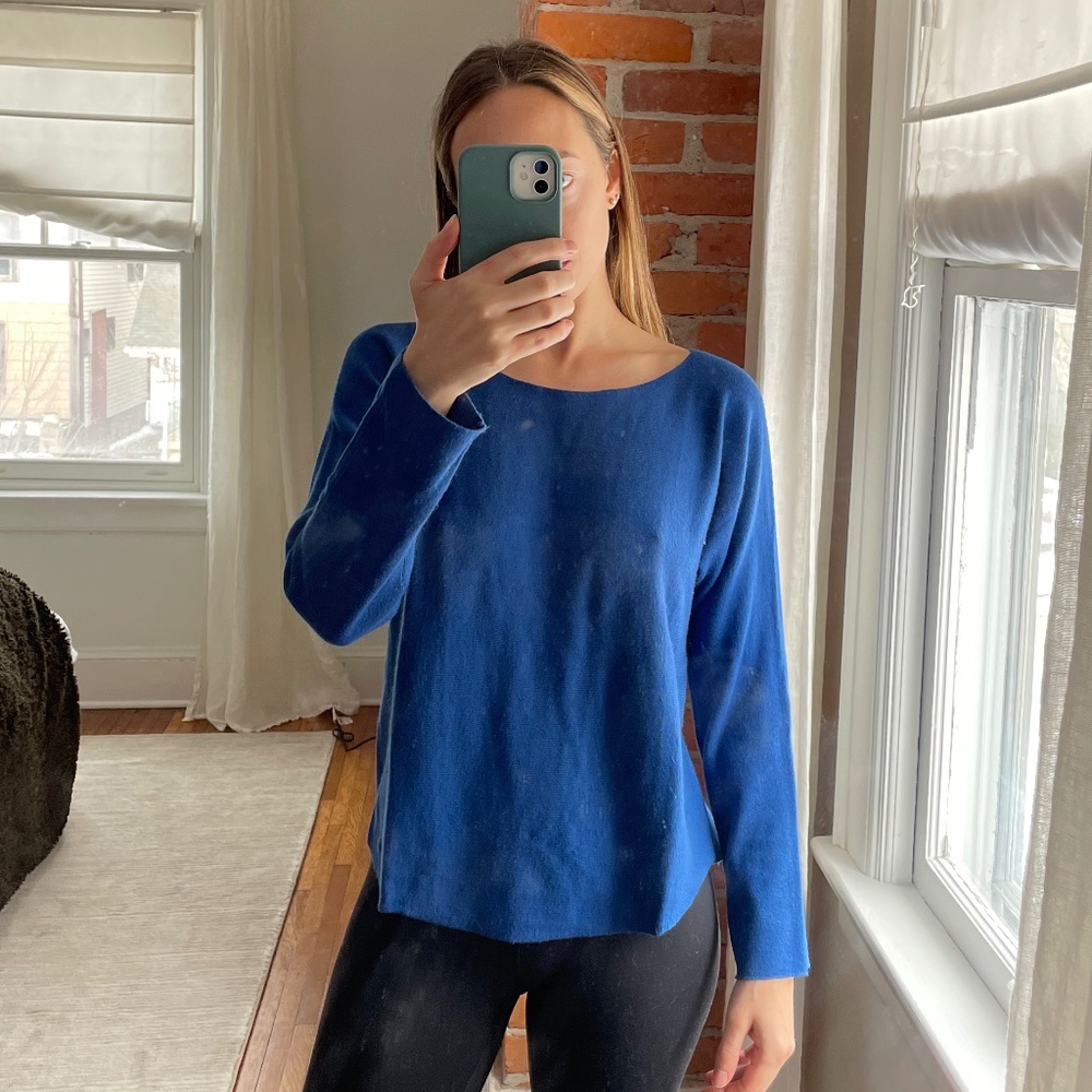 Vince Blue Boatneck Sweater